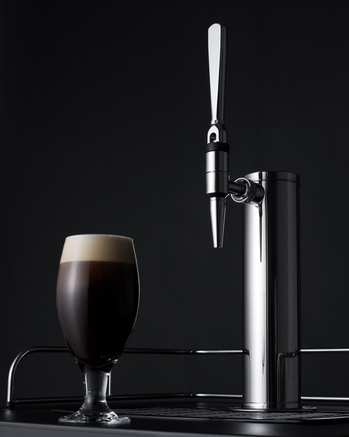 Nitro coffee dispenser in black, with a complete stainless steel stout style tap kit and nitrogen tank included